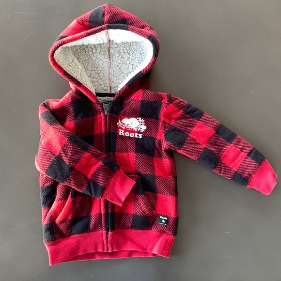 LAST CHANCE: Roots Sherpa Lined Fleece Hooded Sweater - Picture 1 of 4